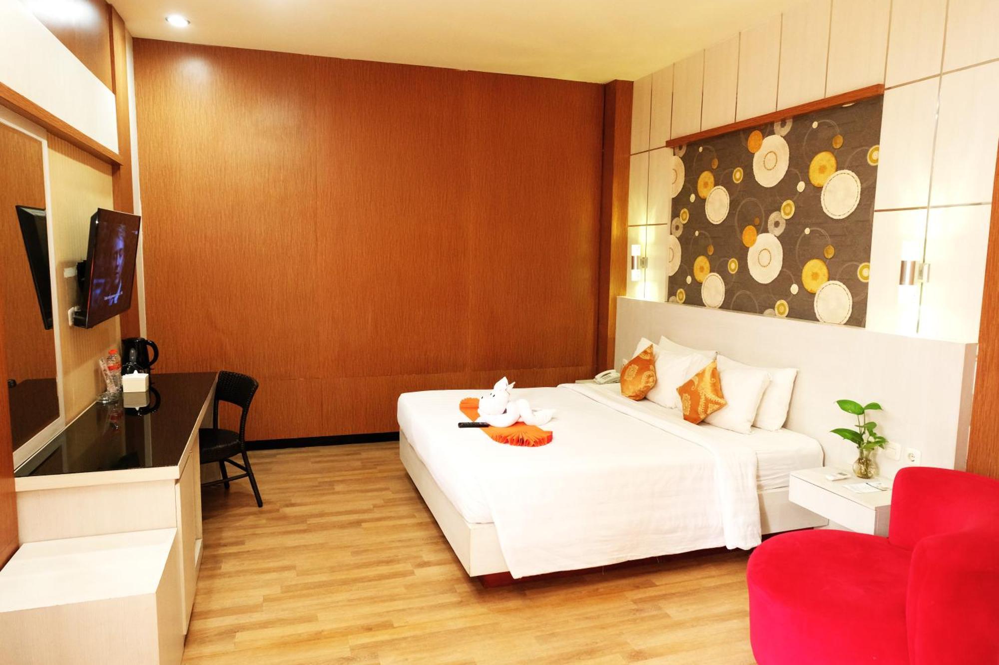 Halogen Hotel Airport Surabaya Sidoarjo Buitenkant foto