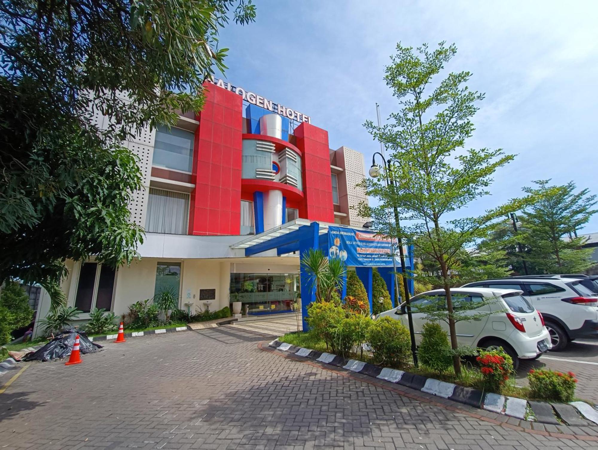 Halogen Hotel Airport Surabaya Sidoarjo Buitenkant foto